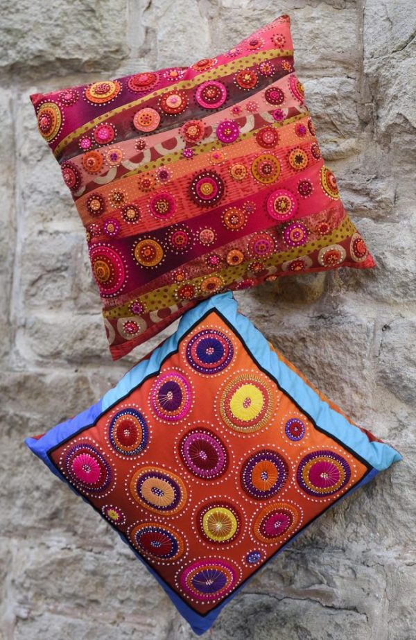 red centre cushions